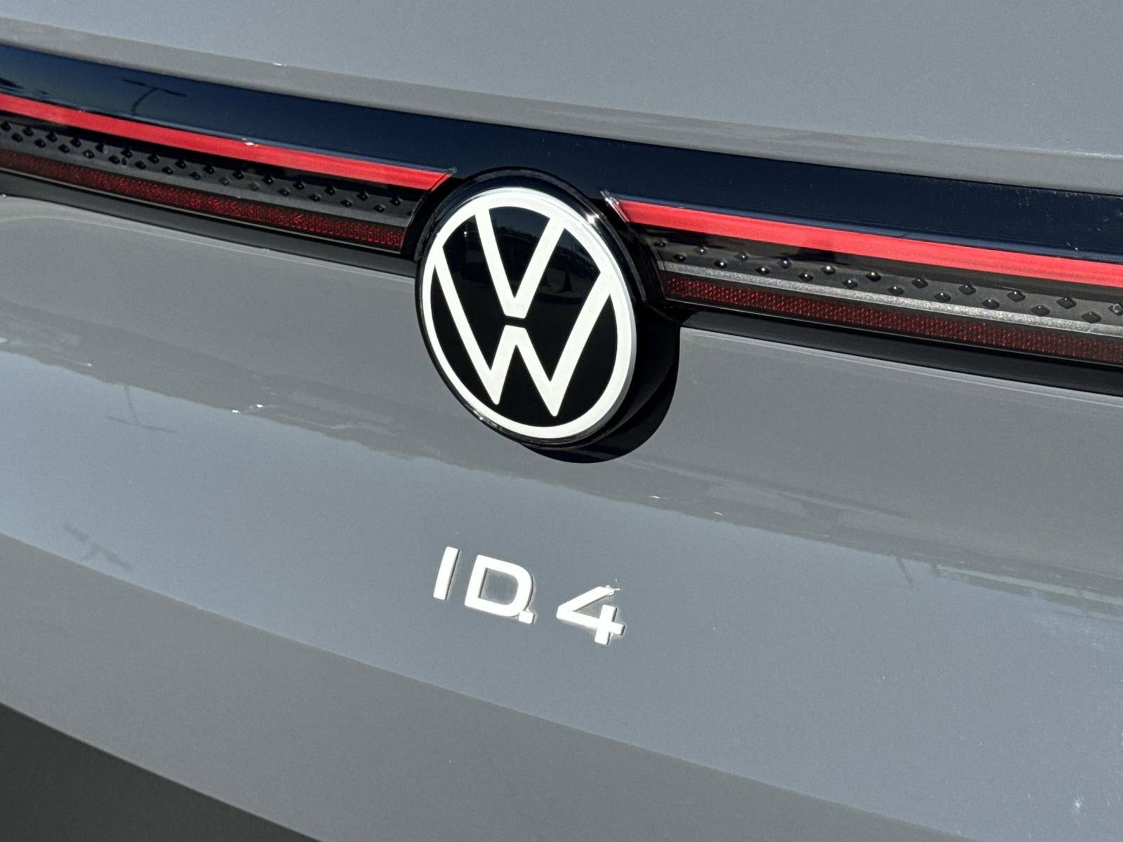 Certified 2023 Volkswagen ID.4 Pro S image 27
