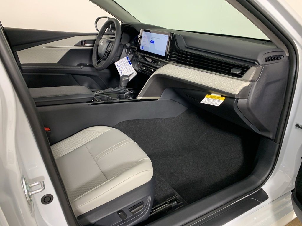 New 2026 Toyota Camry XLE image 37