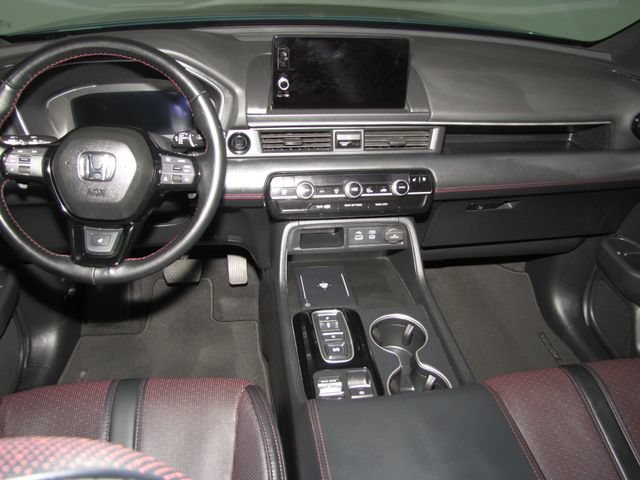 Certified 2025 Honda Pilot Black Edition image 15