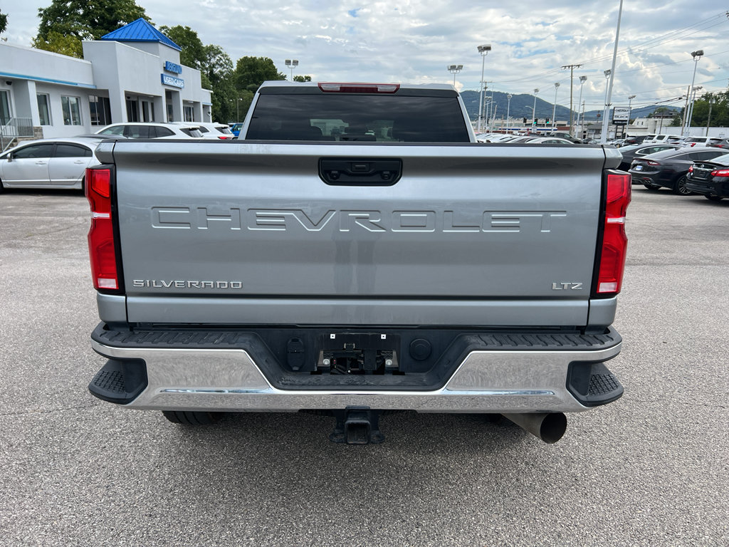 Used 2026 Chevrolet Silverado 2500 LTZ AWD/4WD image 6