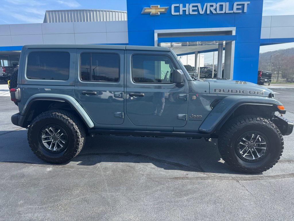 Used 2024 Jeep Wrangler Unlimited Rubicon 392 image 2