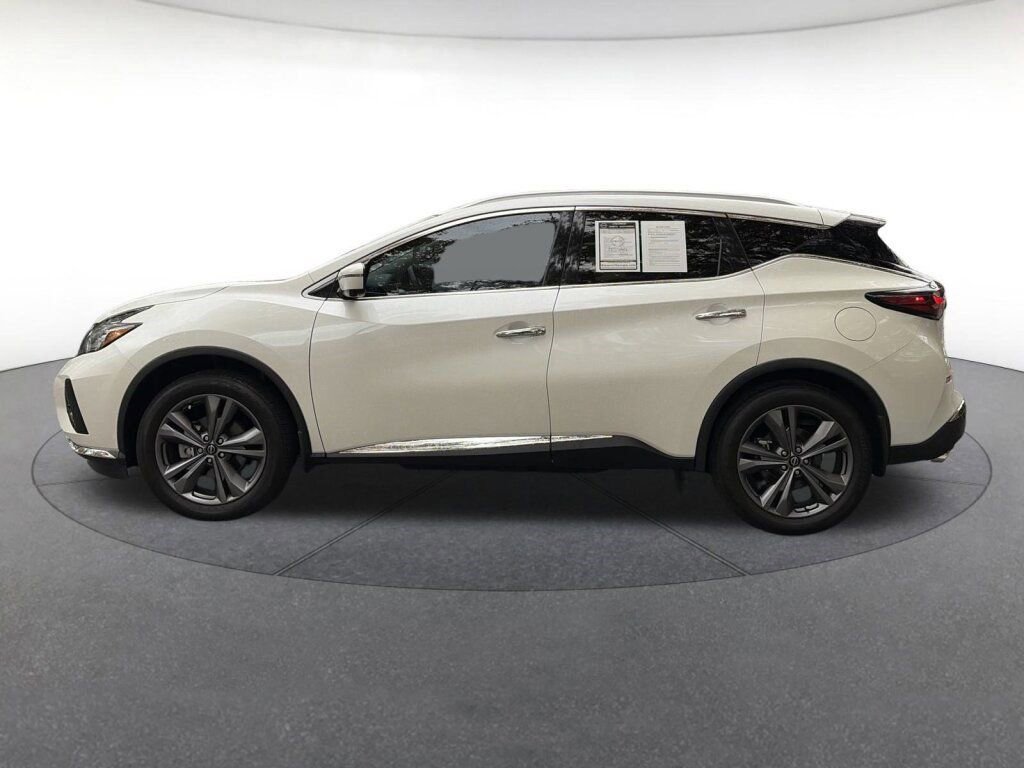 Certified 2024 Nissan Murano Platinum w/ Cargo Package image 2