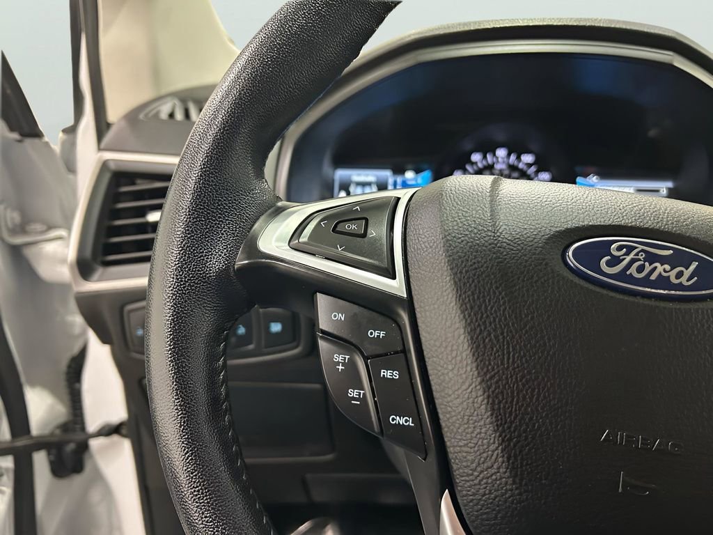 Used 2022 Ford Edge SEL image 22
