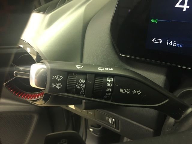 Used 2024 Chevrolet Equinox EV RS image 32