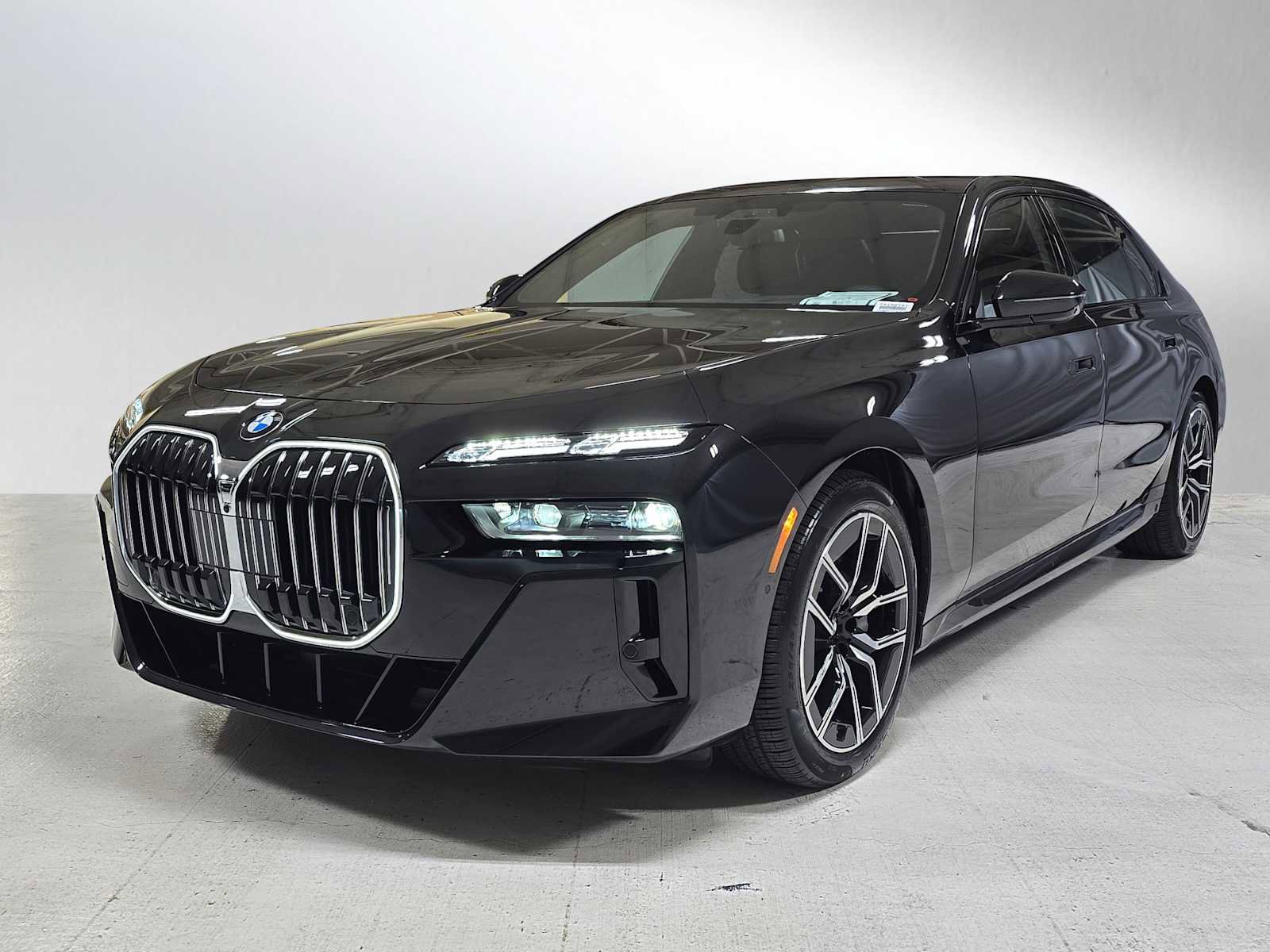 Used 2026 BMW 760i xDrive 760i xDrive w/ Executive Package image 7