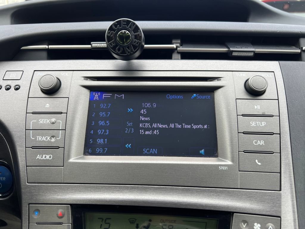 Used 2015 Toyota Prius Two image 26