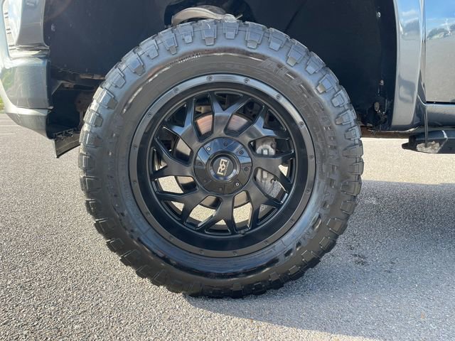 Used 2020 Chevrolet Silverado 1500 RST image 10