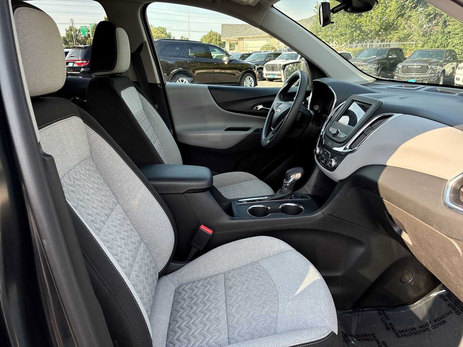 Used 2022 Chevrolet Equinox LT AWD/4WD image 25