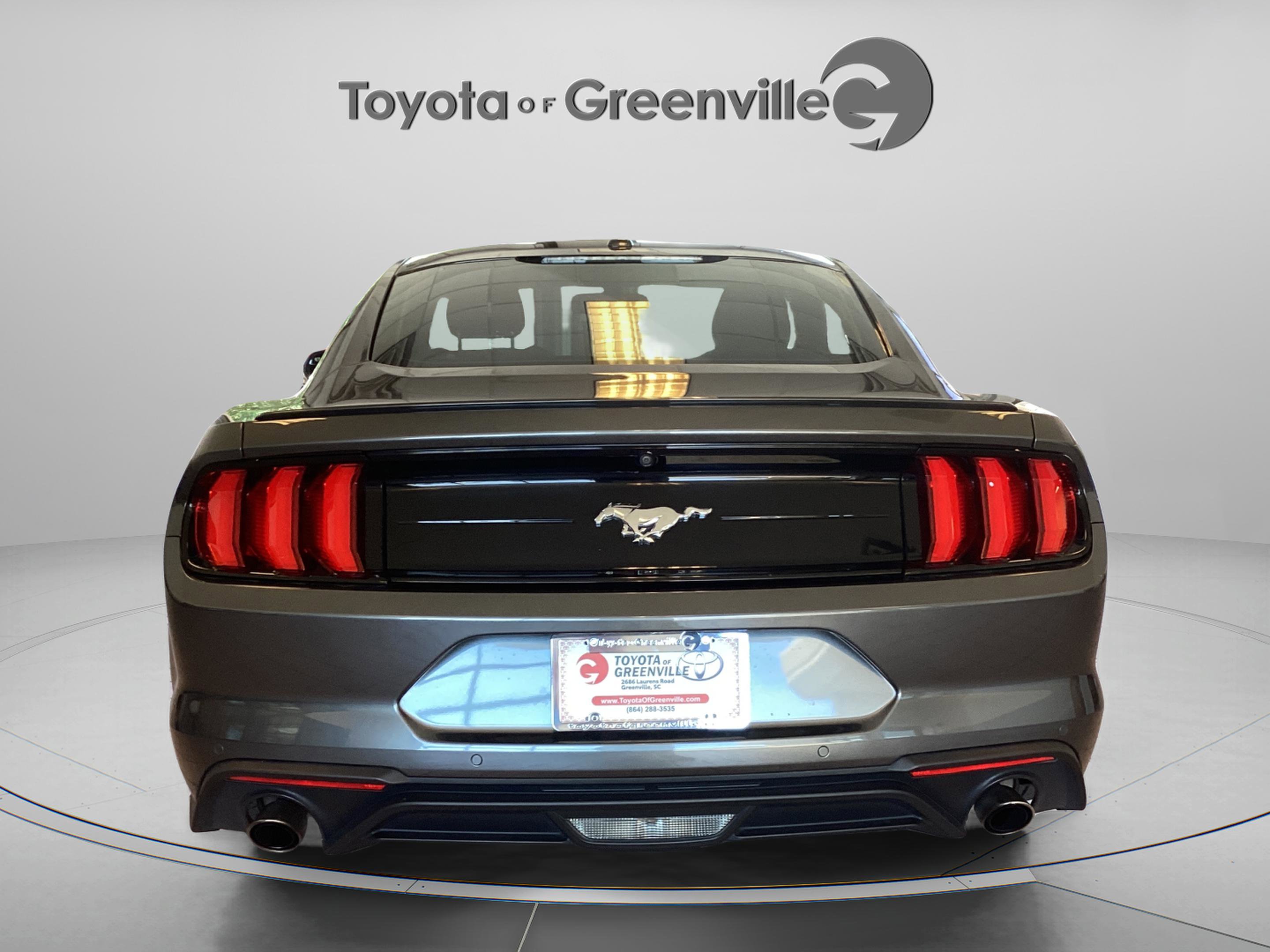 Used 2018 Ford Mustang Coupe w/ Equipment Group 101A RWD image 5