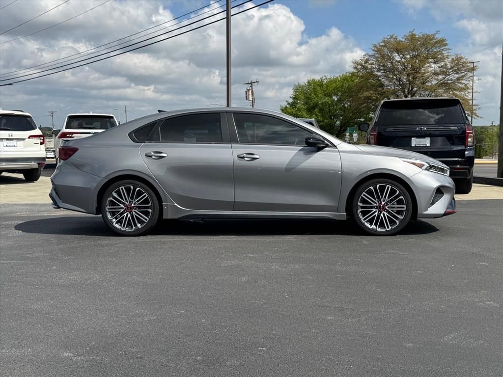 Used 2024 Kia Forte GT w/ GT2 Package image 2