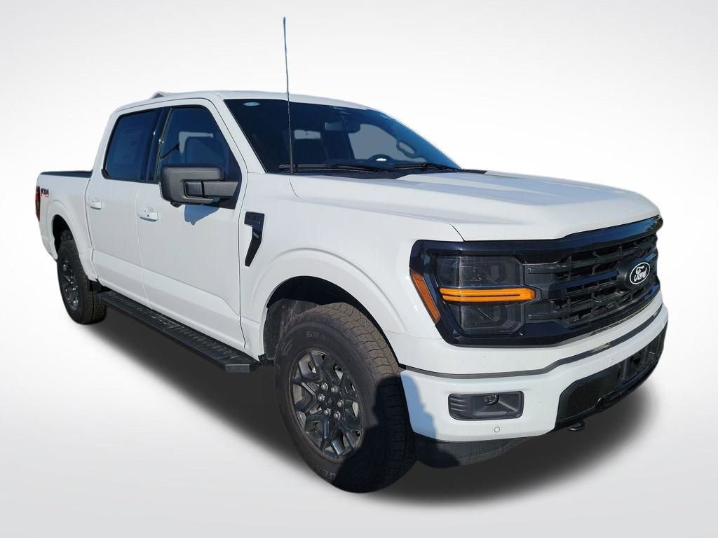 New 2025 Ford F150 XLT w/ Equipment Group 302A MID image 8