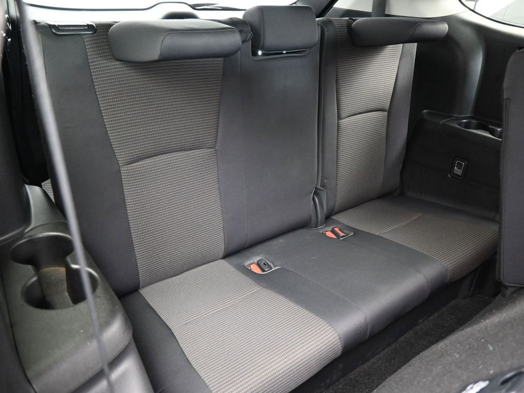 Used 2023 Toyota Highlander L image 36