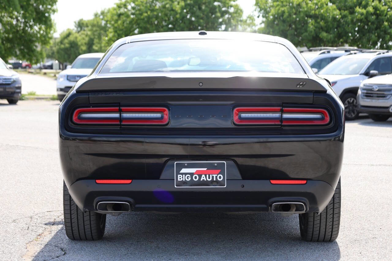 Used 2021 Dodge Challenger GT w/ Blacktop Package AWD/4WD image 10