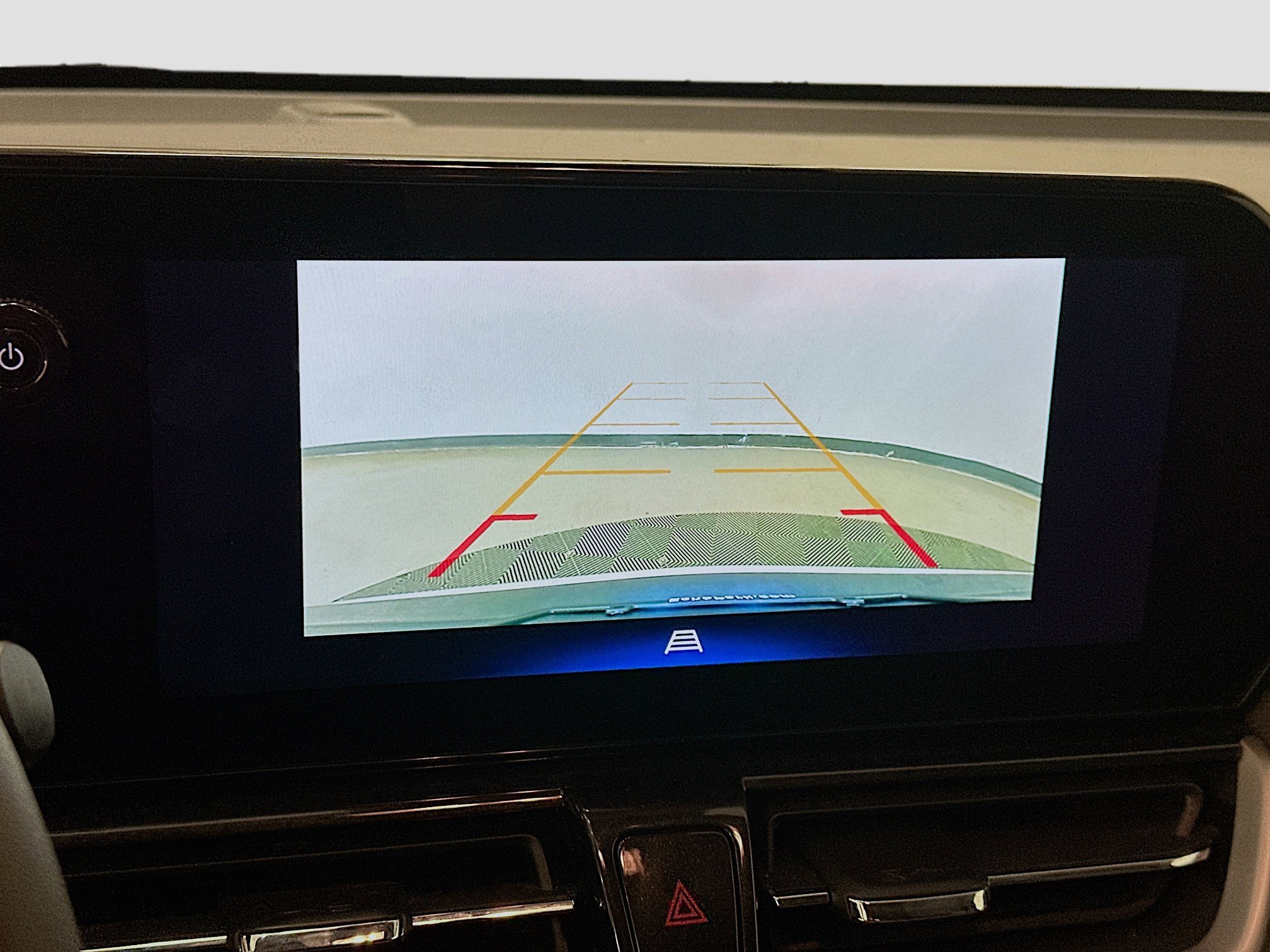 Used 2025 Chevrolet TrailBlazer LT image 22