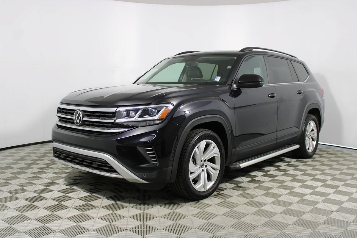 Used 2023 Volkswagen Atlas SE w/ Panoramic Sunroof Package FWD image 48
