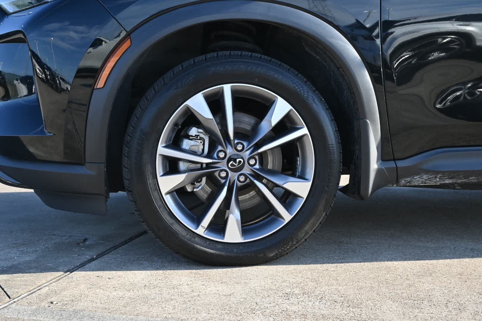 Certified 2024 INFINITI QX60 Luxe w/ Cargo Package FWD image 26