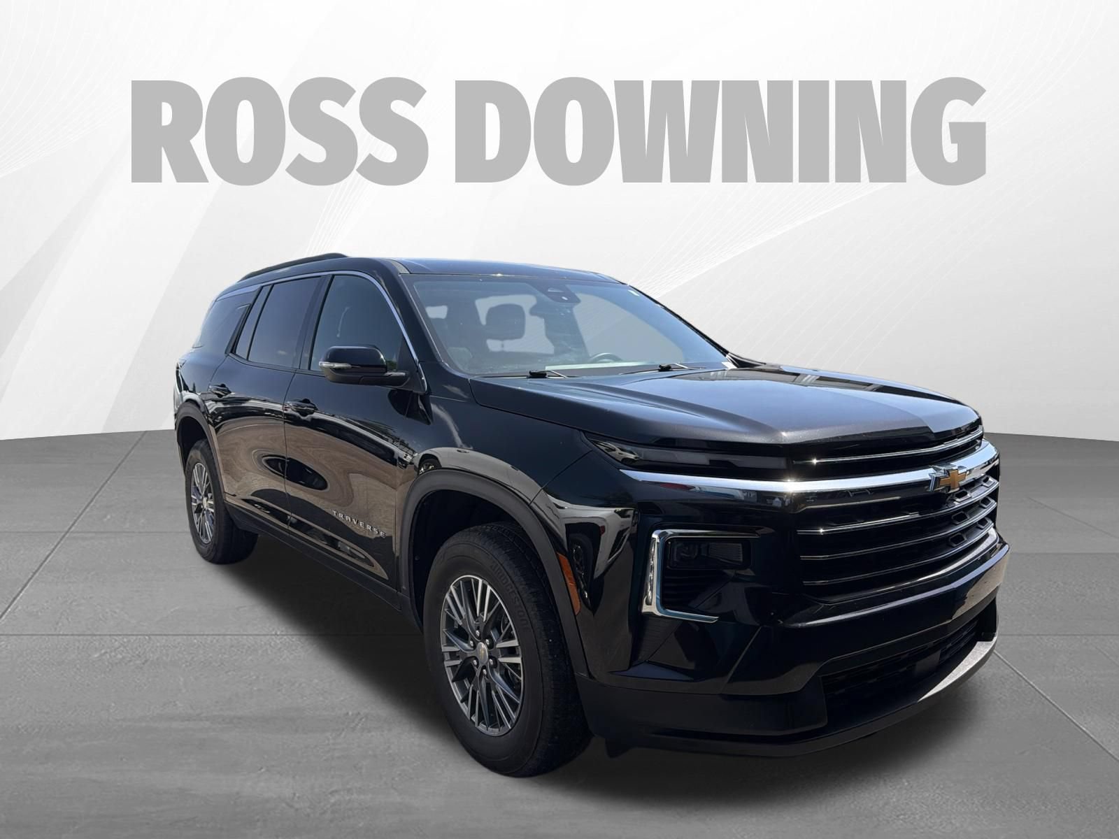 Certified 2025 Chevrolet Traverse LT FWD image 3