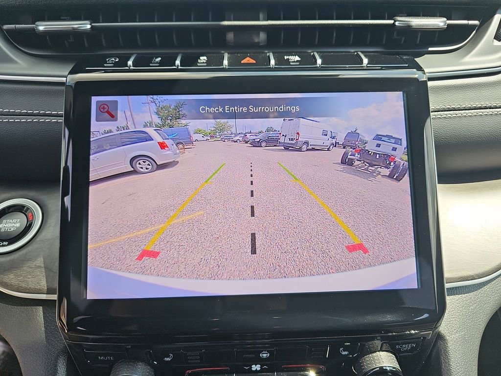 New 2025 Jeep Grand Cherokee Limited image 23