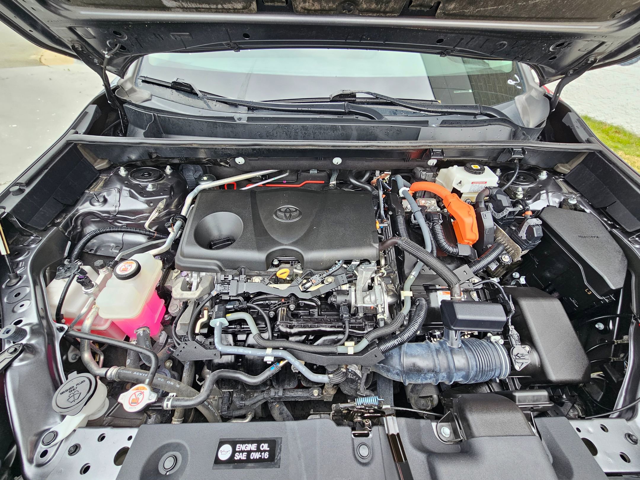 Used 2021 Toyota RAV4 LE image 31