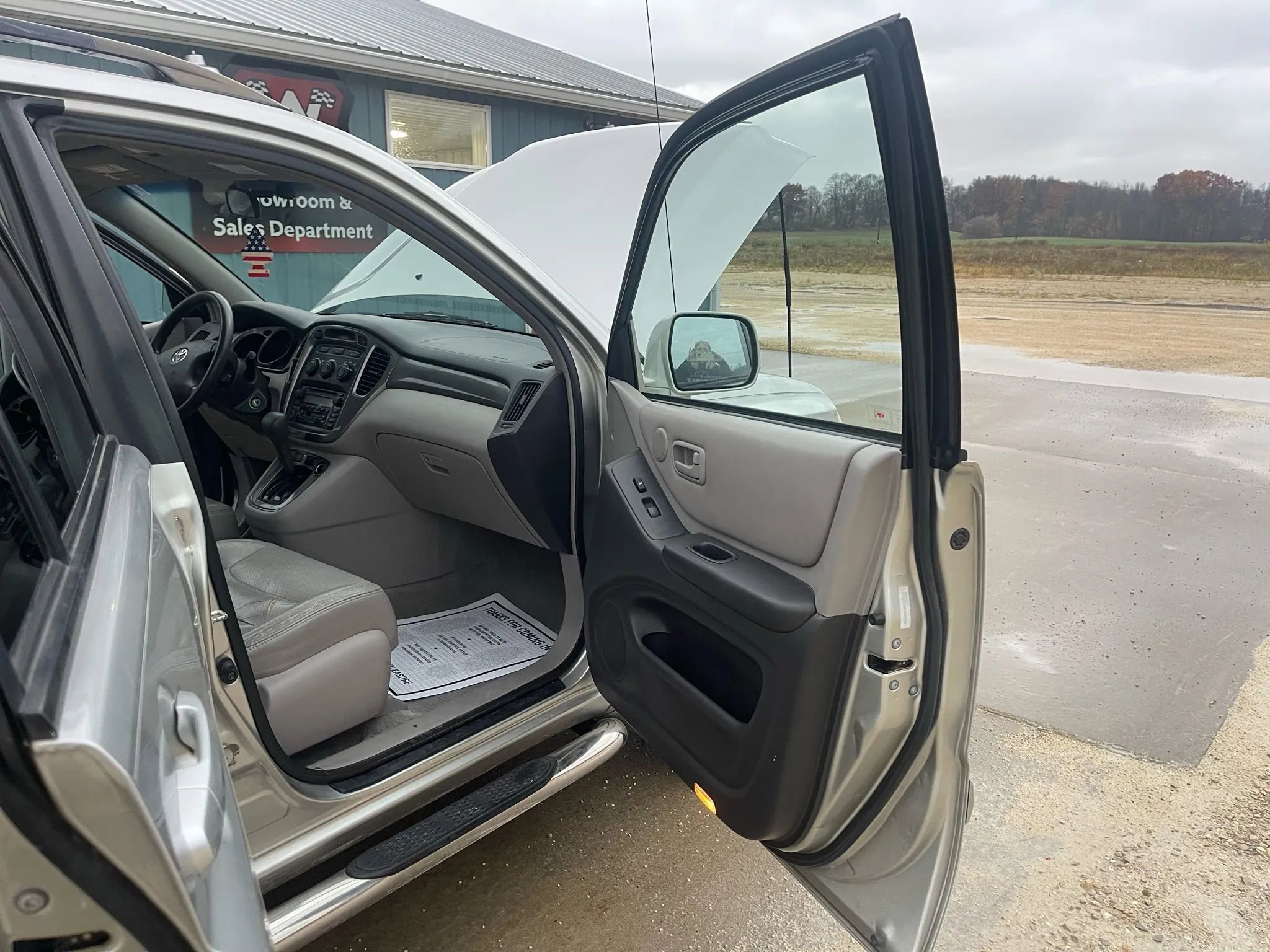 Used 2001 Toyota Highlander Limited image 12