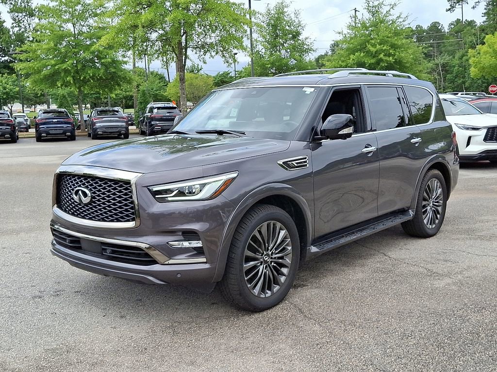 Used 2024 INFINITI QX80 Sensory image 3