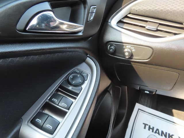 Used 2024 Chevrolet Malibu LT FWD image 30