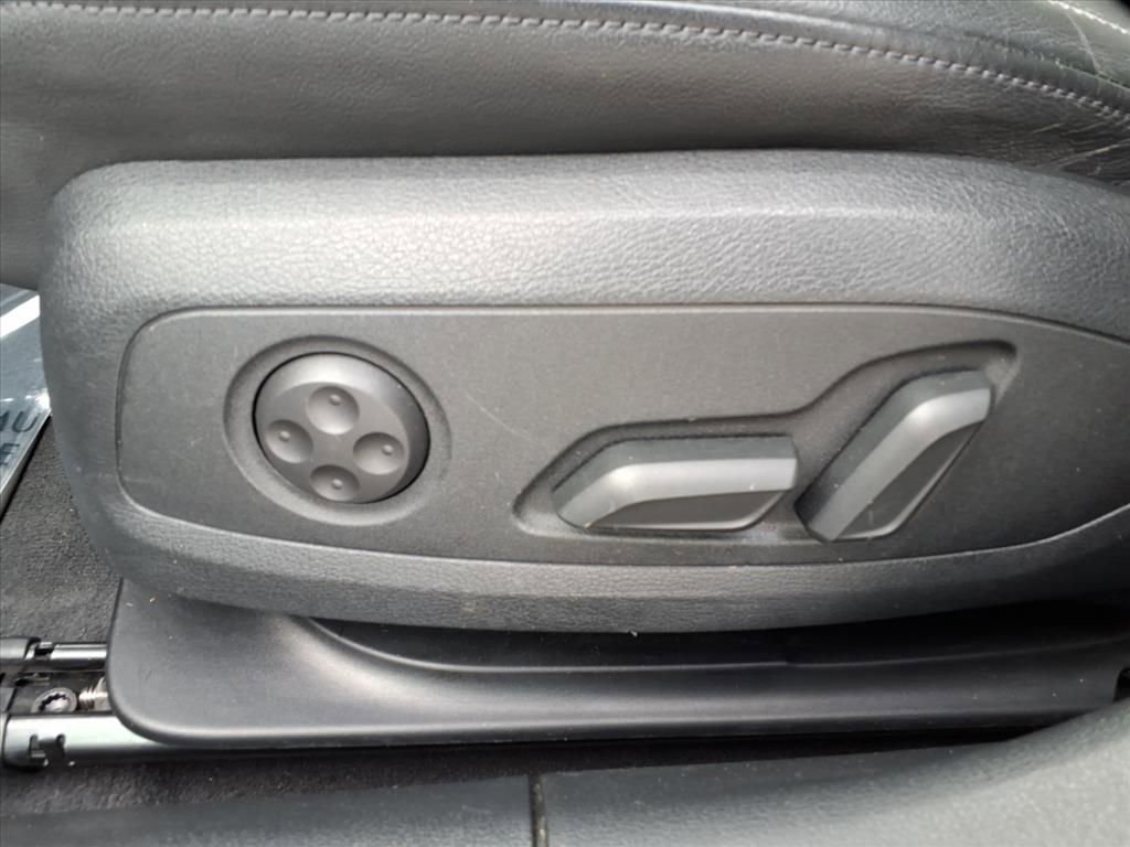 Used 2023 Audi A4 2.0T Premium Plus image 12