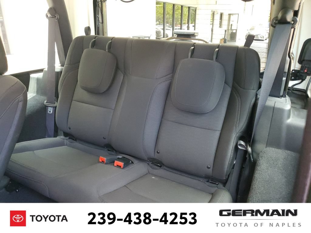Used 2020 Jeep Wrangler Sport AWD/4WD image 21