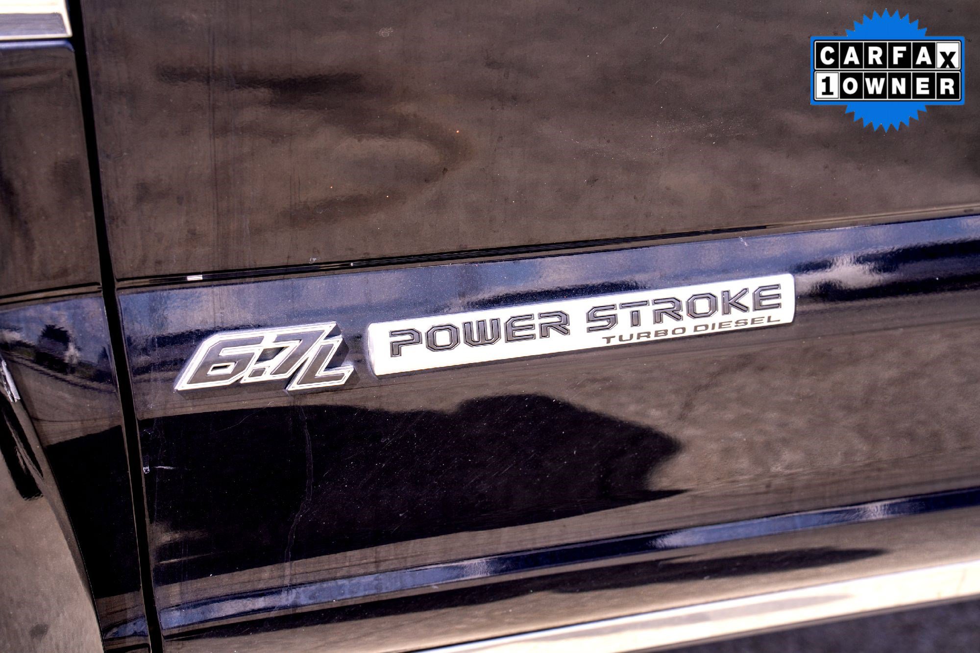 Used 2021 Ford F450 Platinum w/ FX4 Off-Road Package image 3