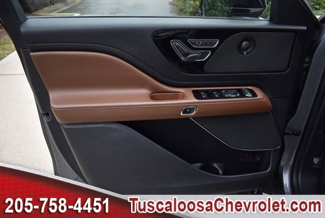 Used 2022 Lincoln Aviator Reserve image 19