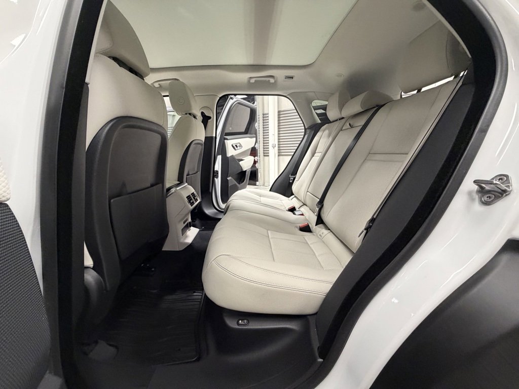 Used 2023 Land Rover Range Rover Velar S image 53