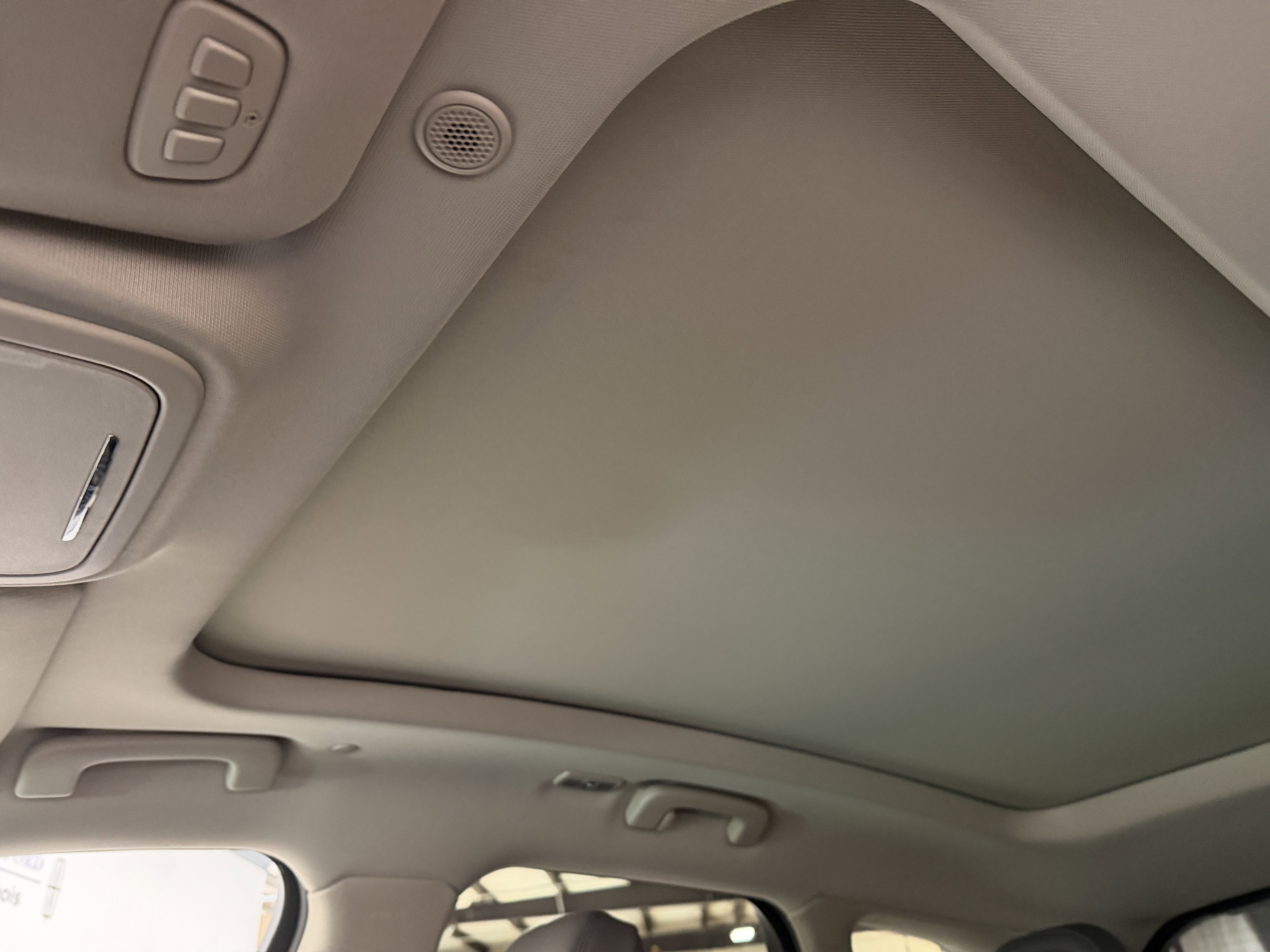 Used 2025 Lincoln Corsair Grand Touring w/ Equipment Group 301A image 4