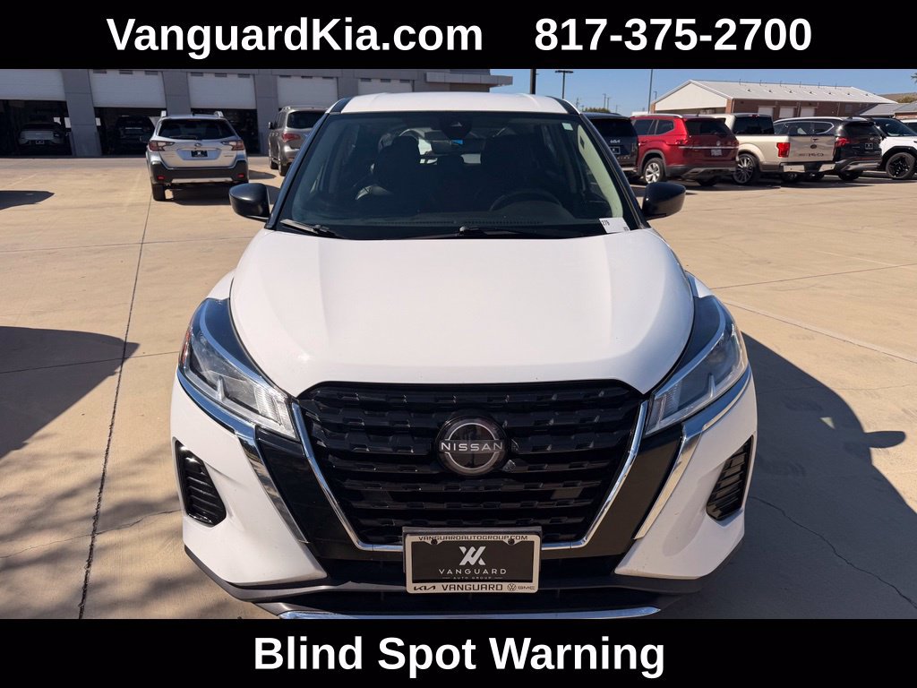 Used 2023 Nissan Kicks S w/ Interior Electronics Package FWD image 7