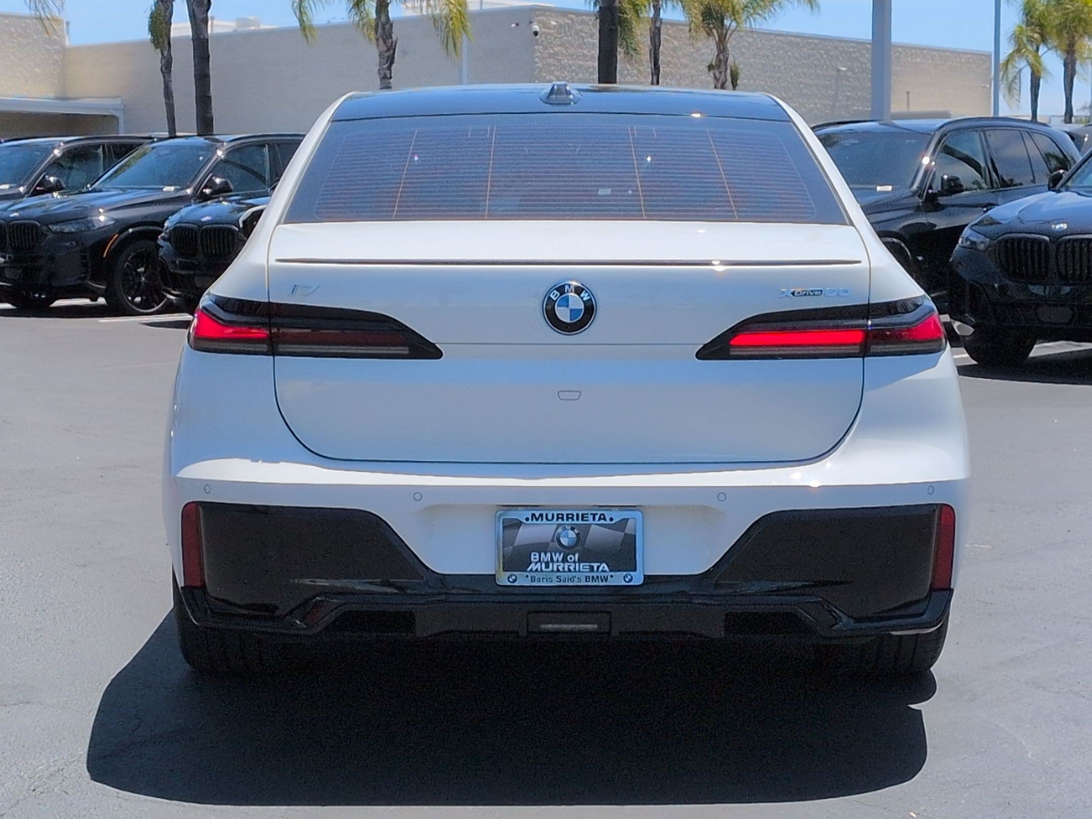 Certified 2025 BMW i7 xDrive60 AWD/4WD image 9
