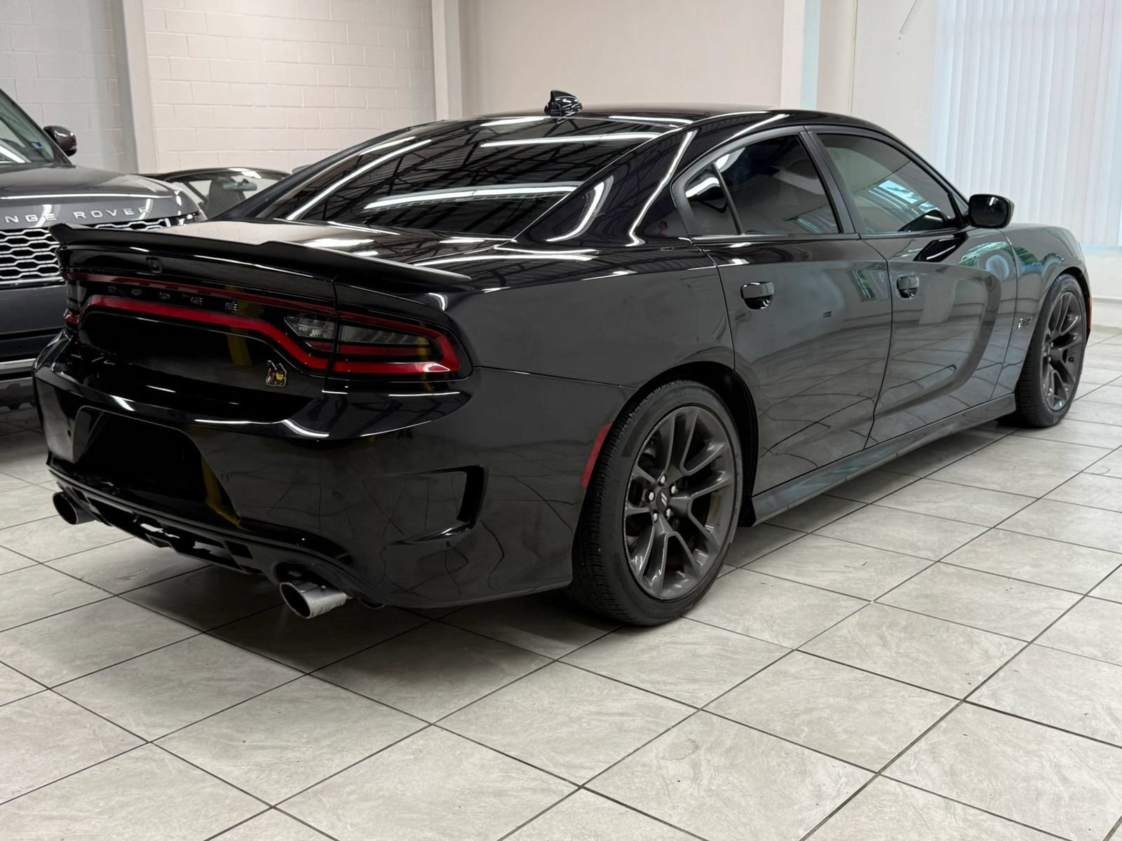 Used 2020 Dodge Charger Scat Pack w/ Navigation & Travel Group RWD image 9