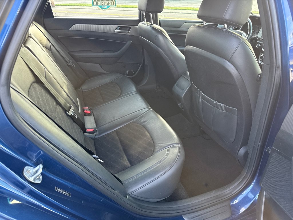 Used 2018 Hyundai Sonata Sport w/ Cargo Package FWD image 12
