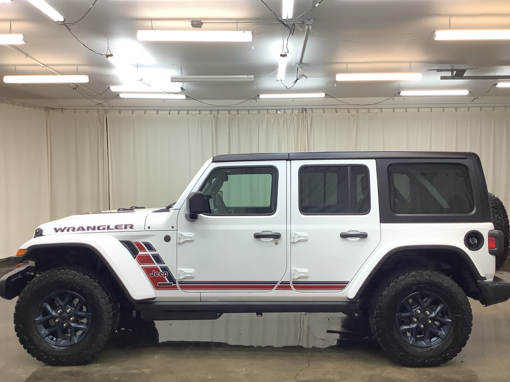 New 2026 Jeep Wrangler Unlimited Sport w/ Dual Top Group AWD/4WD image 10