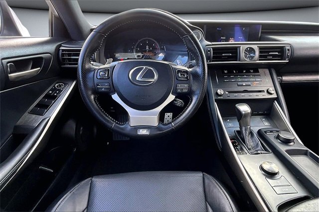Used 2020 Lexus IS 300 F Sport image 8
