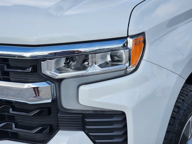 Used 2025 Chevrolet Silverado 1500 LT AWD/4WD image 9