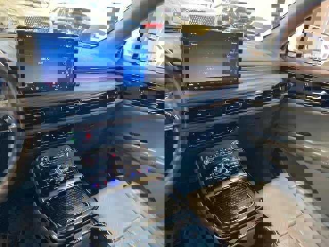 Used 2021 Lincoln Nautilus Reserve w/ Equipment Group 201A image 12