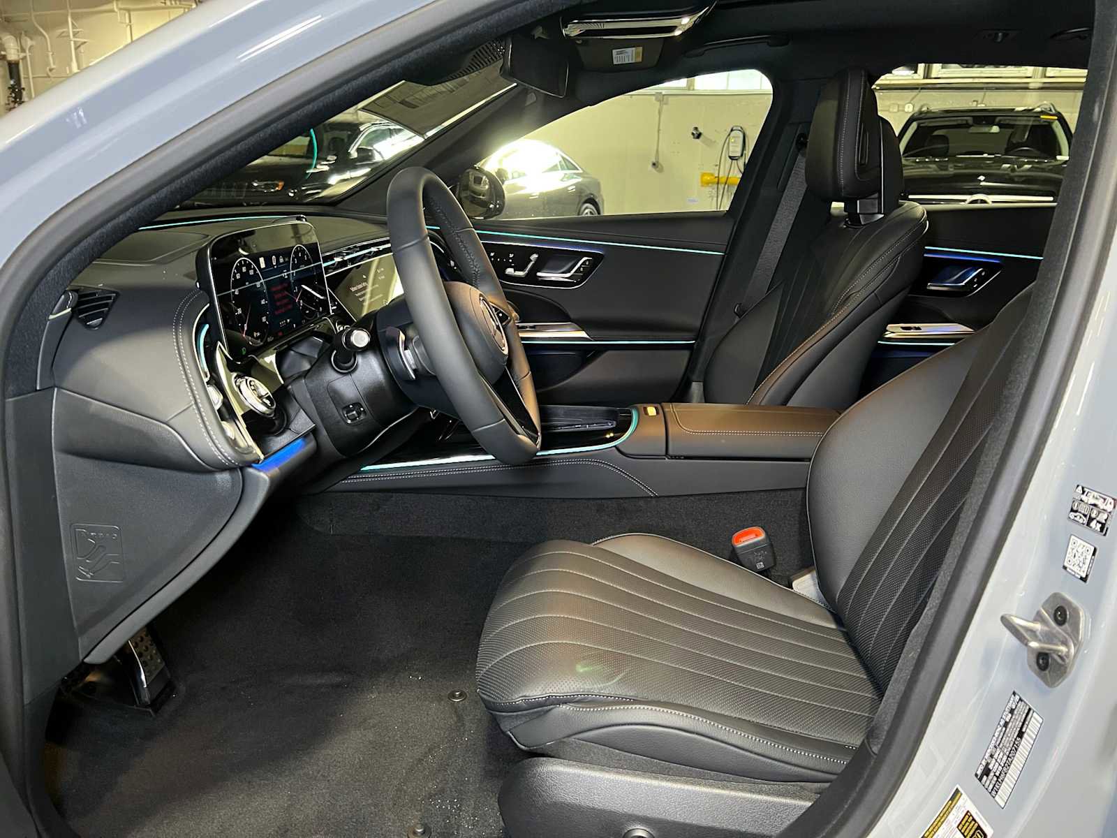 New 2026 Mercedes-Benz E 450 4MATIC All-Terrain Wagon image 21