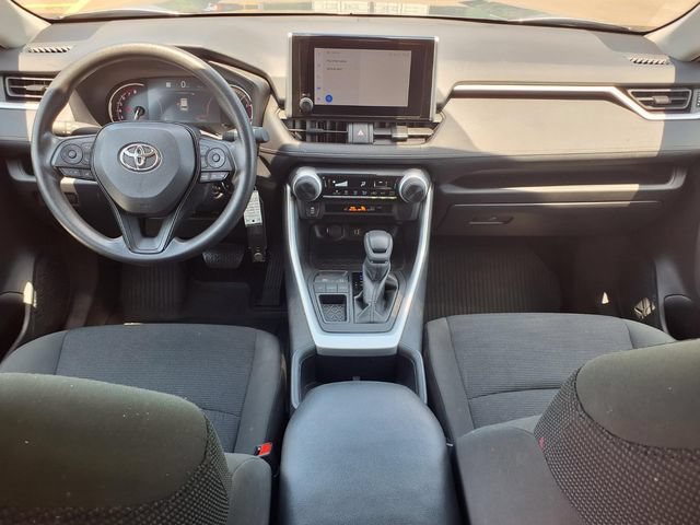 Used 2023 Toyota RAV4 LE FWD image 8
