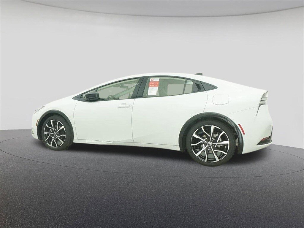 New 2026 Toyota Prius Plug-In Hybrid FWD image 20