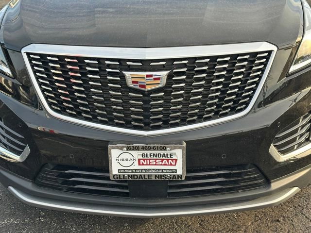 Used 2022 Cadillac XT5 Premium Luxury w/ Technology Package AWD/4WD image 8