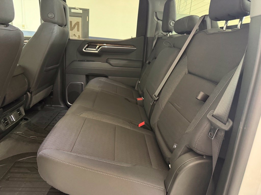 Used 2026 GMC Sierra 1500 Elevation w/ Elevation Select Package AWD/4WD image 31