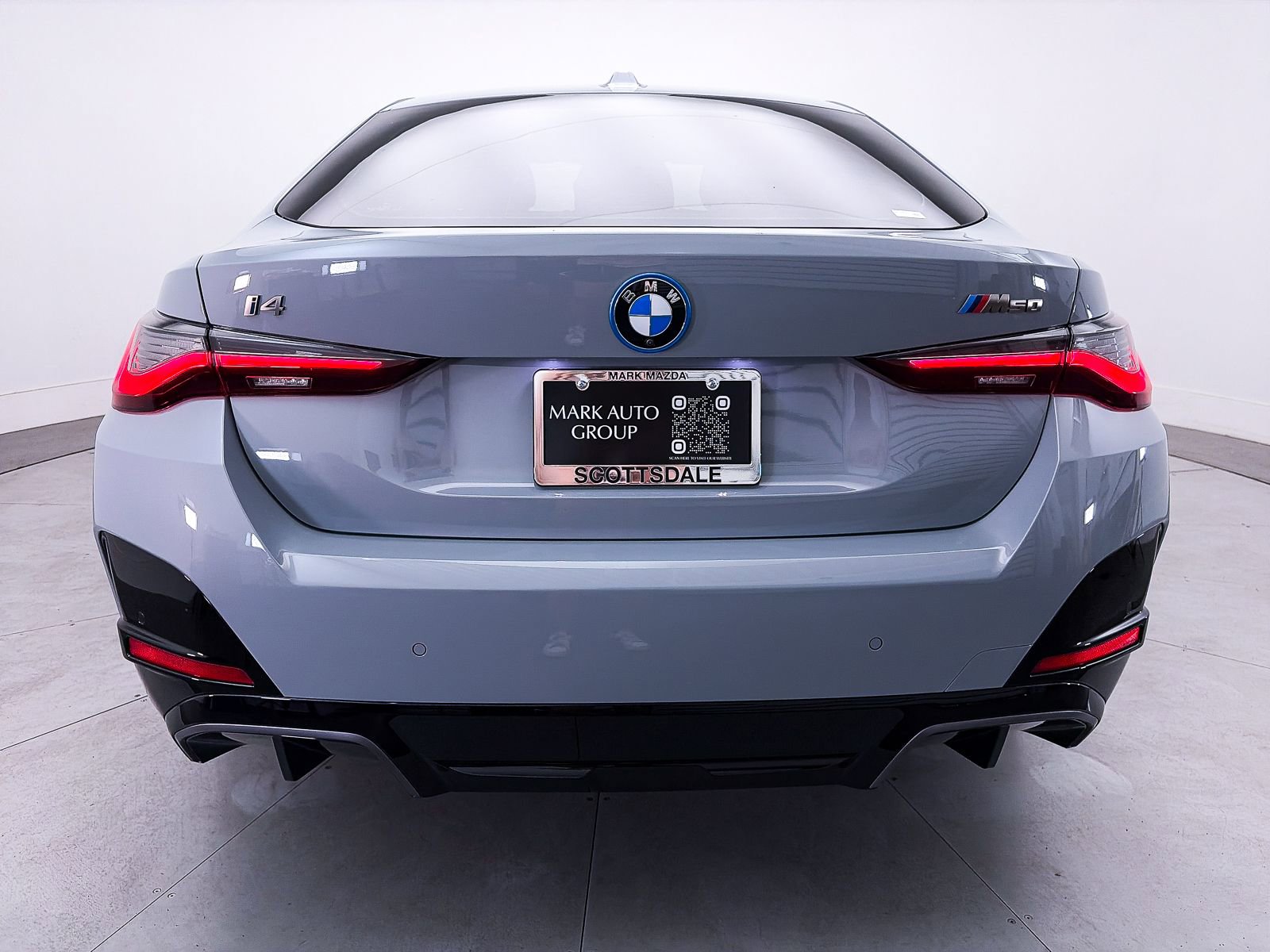 Used 2024 BMW i4 M50 AWD/4WD image 17