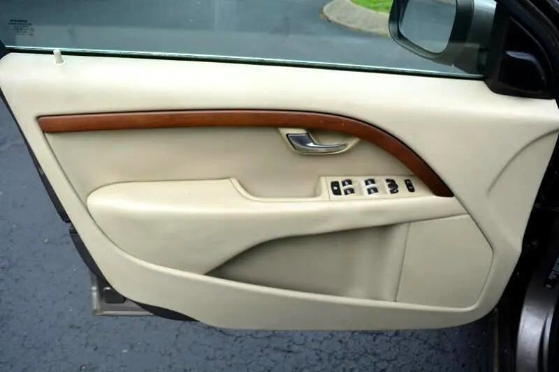 Used 2009 Volvo S80 T6 image 10