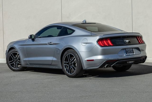 Used 2022 Ford Mustang Premium w/ Equipment Group 201A image 3