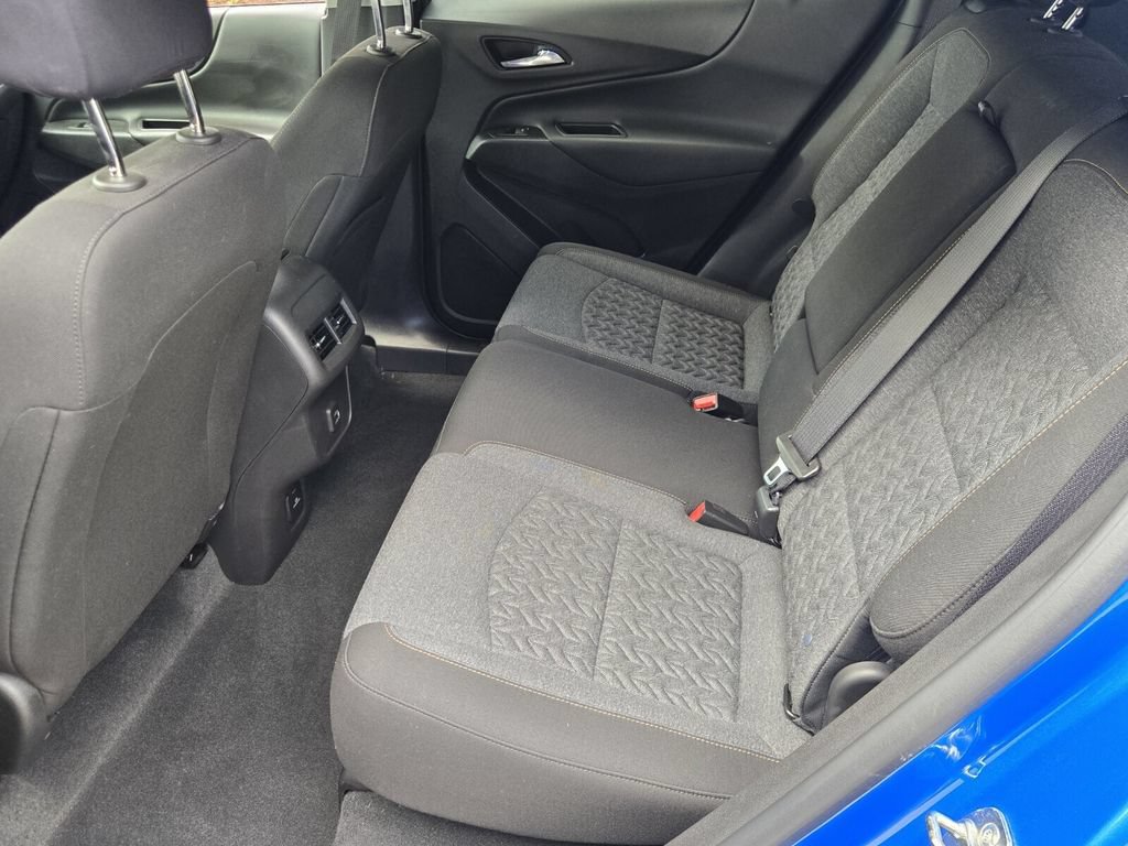 Used 2024 Chevrolet Equinox LT FWD image 11