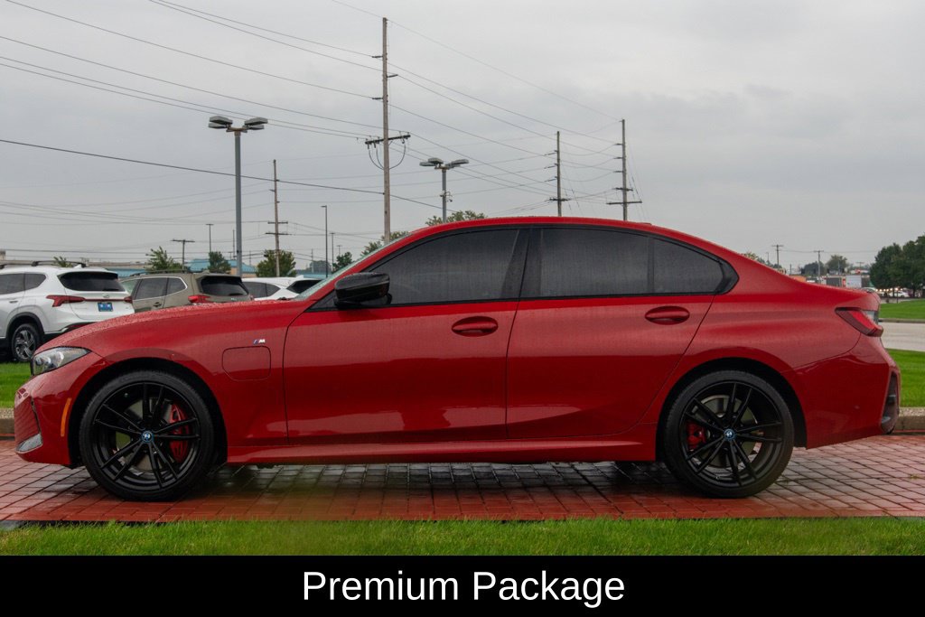 Certified 2024 BMW 330e xDrive w/ Premium Package AWD/4WD image 3